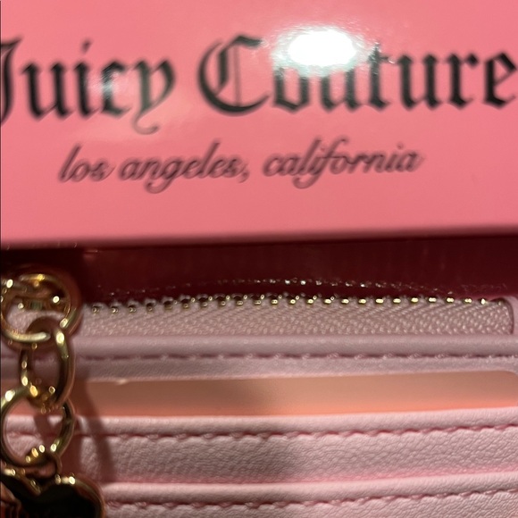 Juicy Couture Pink Card Case with Zipper, Gold Tone Charm Chain Wristlet - Picture 4 of 4